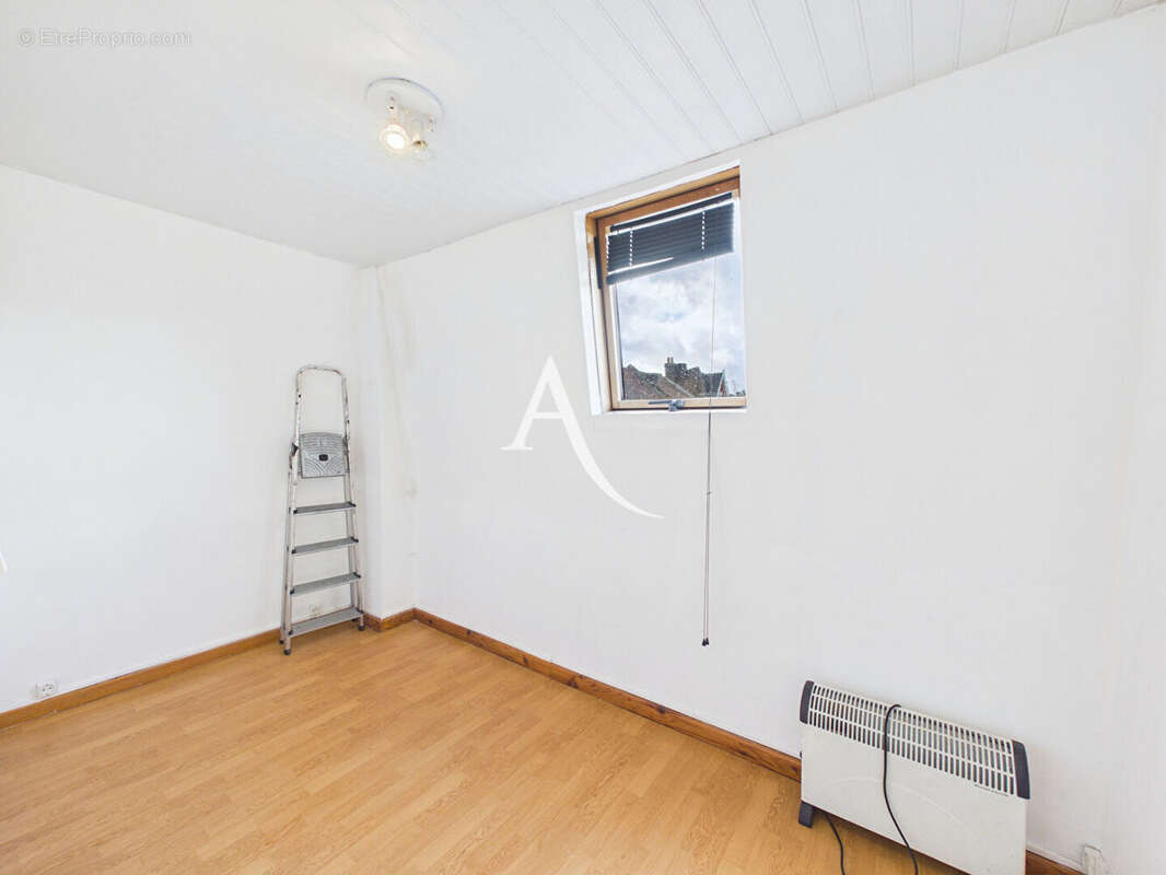EXCLUSIVITÉ Maison 1930  - 77.08 m²  à Croix - photo 6