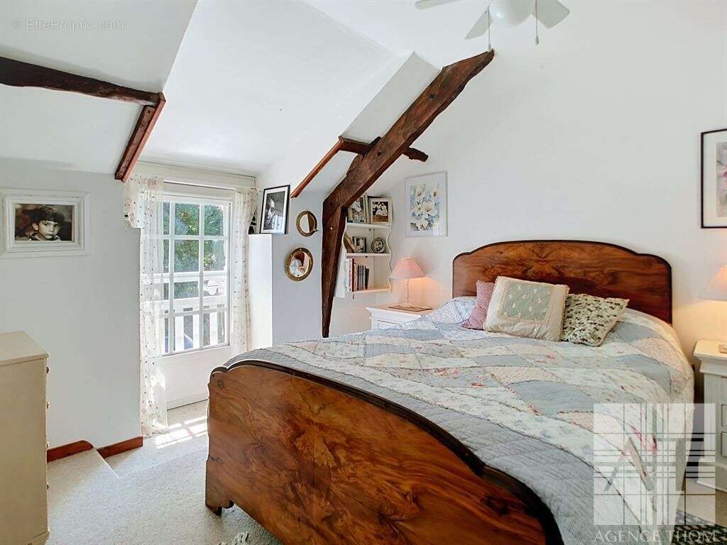 Ensemble immobilier de deux maisons, charme et authenticité - photo 9