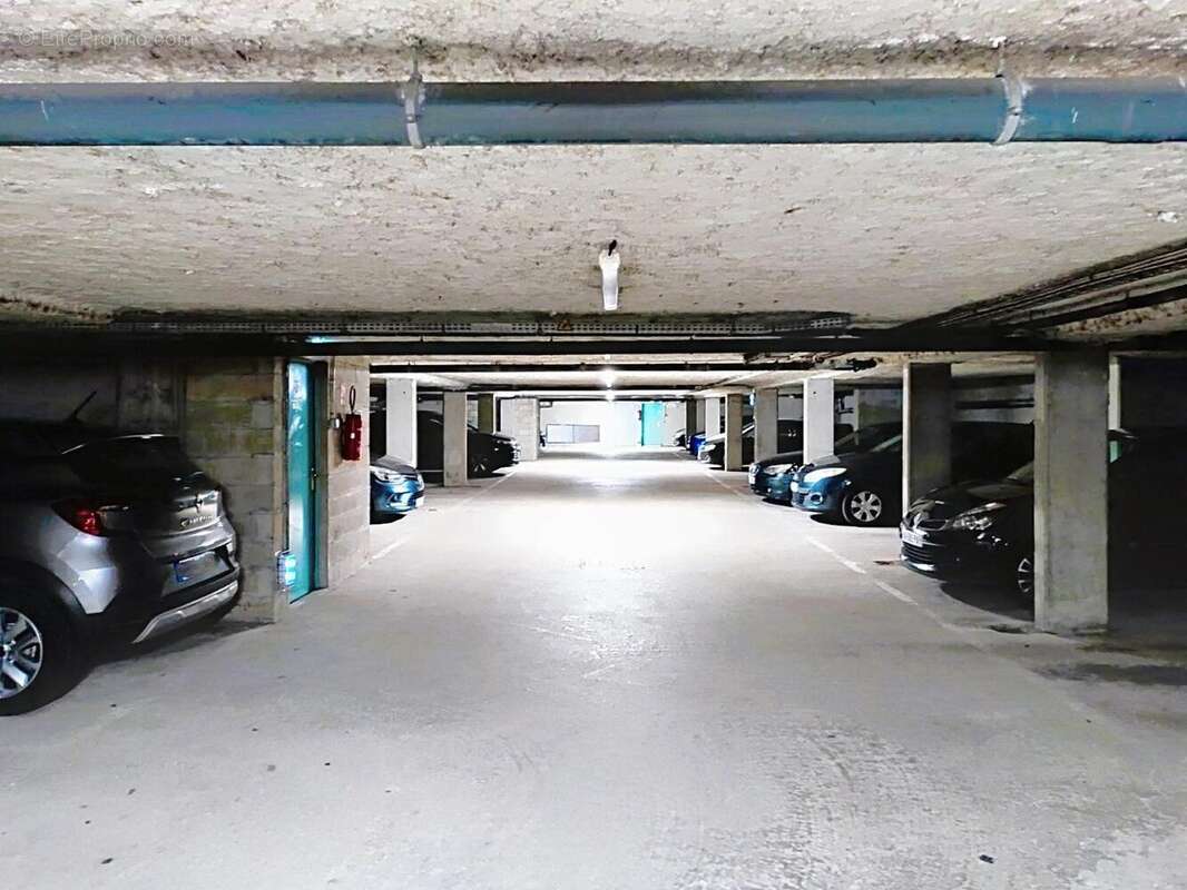 Photo 8 - Appartement à MARGNY-LES-COMPIEGNE