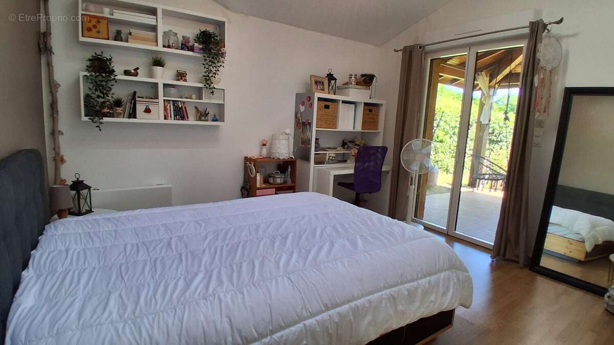 Maison à DREMIL-LAFAGE