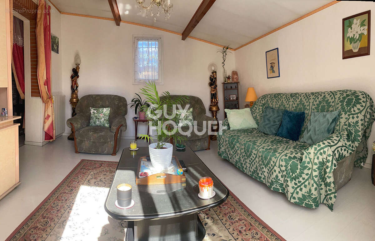 Maison à AUCAMVILLE