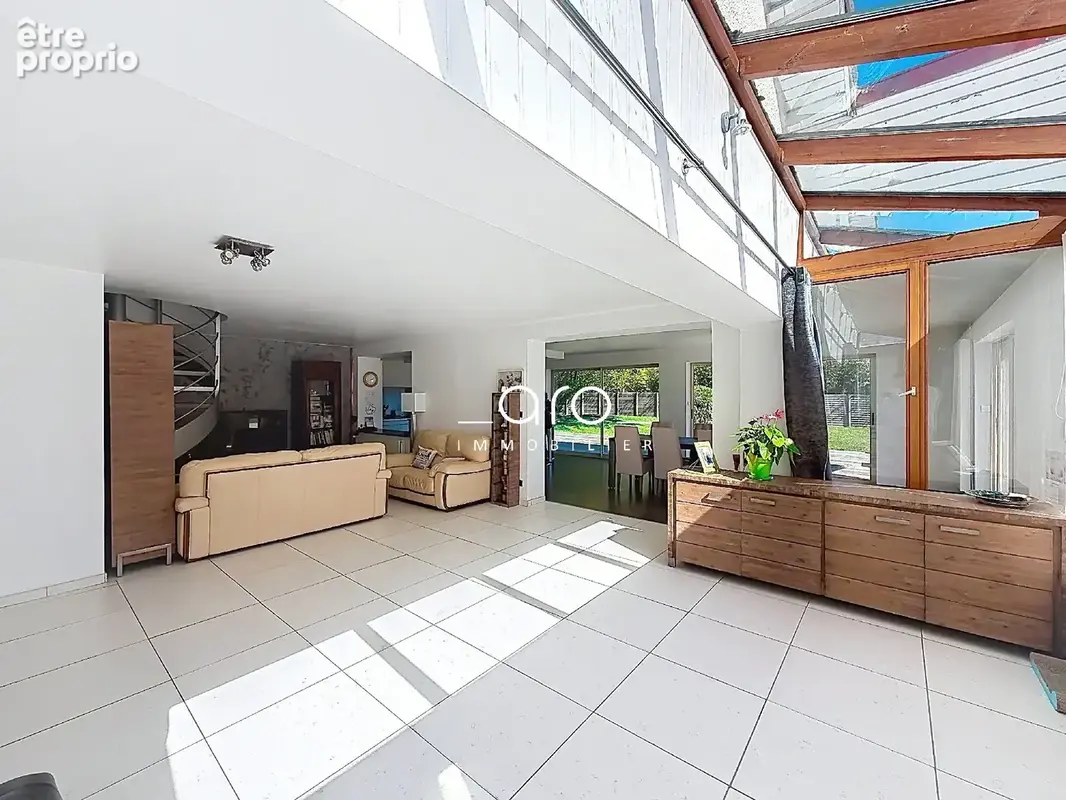 Maison 218 m² à Genech  - photo 3