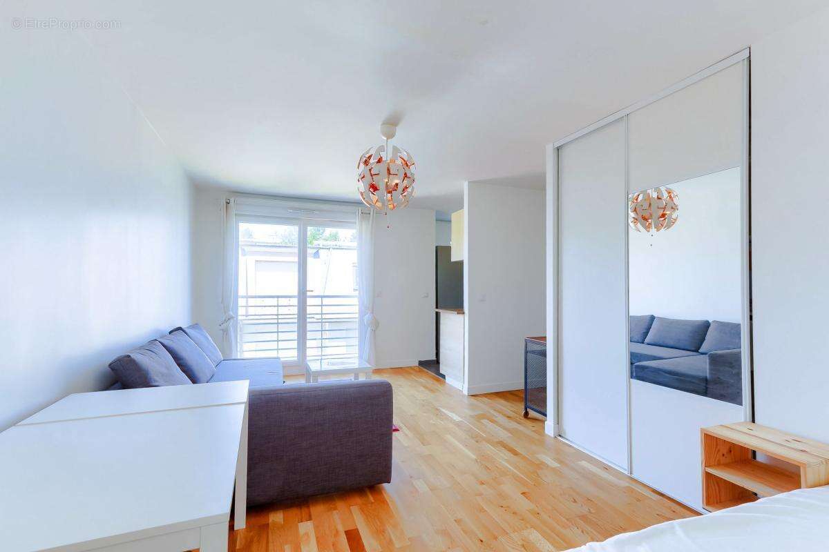 Appartement à FONTENAY-SOUS-BOIS