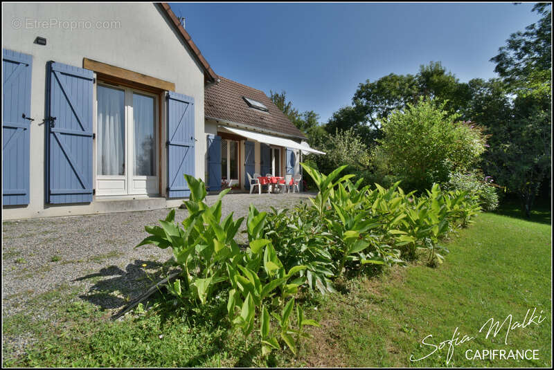Maison à CHASSIGNOLLES