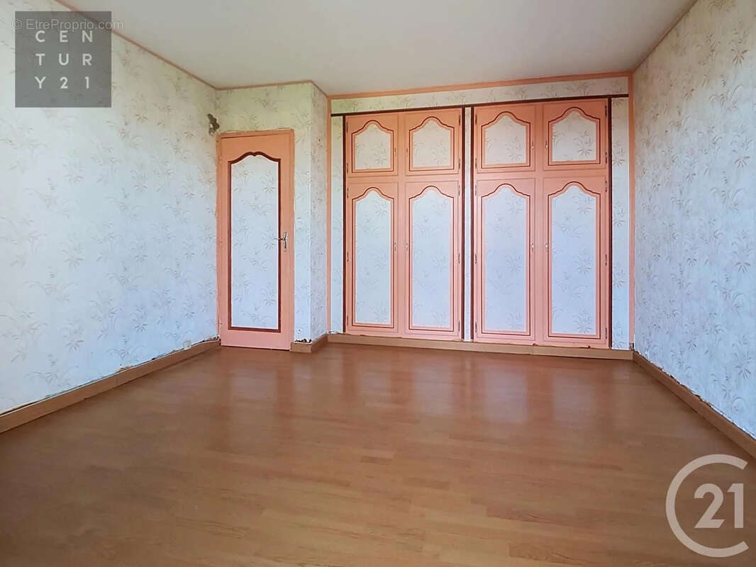 Appartement à SAINT-ANDRE-LES-VERGERS