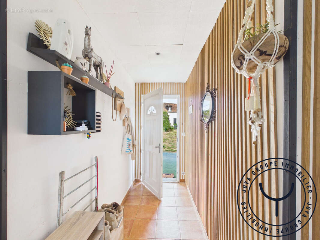 Maison 107 m² à Aix-En-Othe  - photo 3