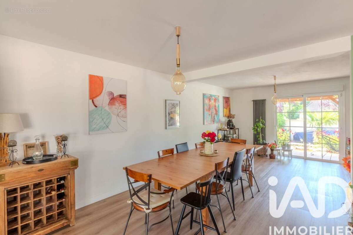 Maison 135 m² à Montigny-Sur-Loing  - photo 2