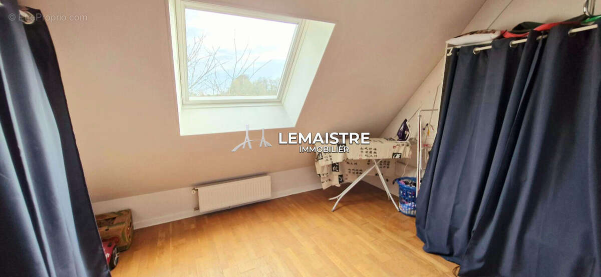Maison à vendre - Yvetot - 160 m² - 6 chambres - Sous-sol complet - Jardin de 600 m² - photo 15