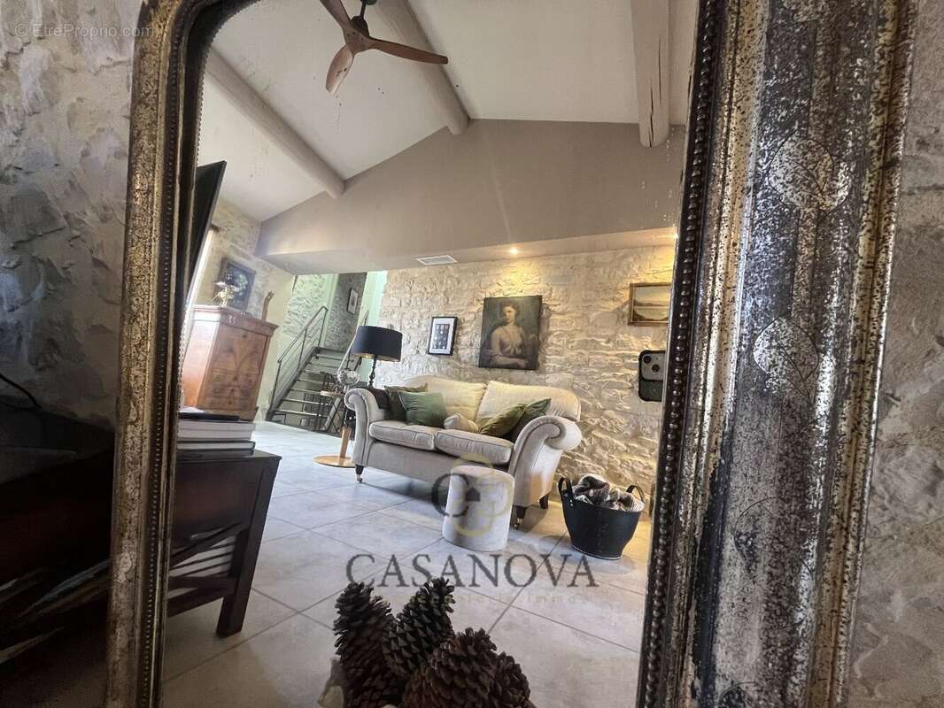 Maison à CALVISSON