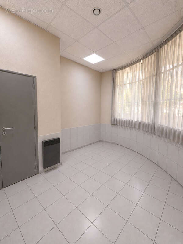 Appartement 28 m² à Bagnolet  - photo 3