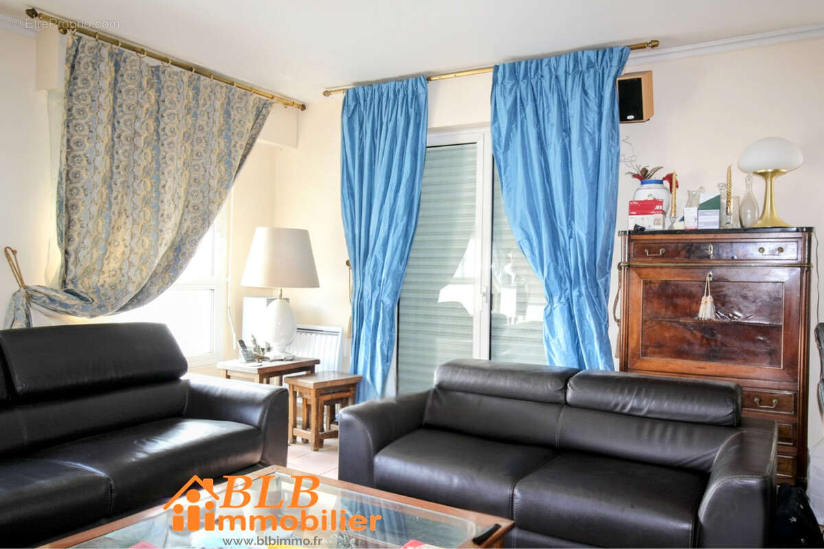 Appartement à MONTIGNY-LE-BRETONNEUX