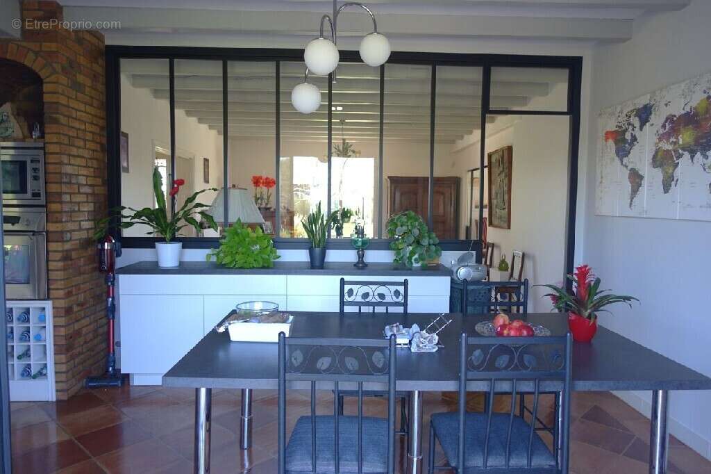 Maison à SAINTE-BAZEILLE