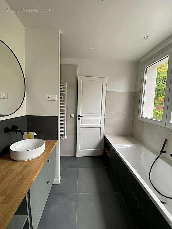 Appartement à SAINT-OUEN