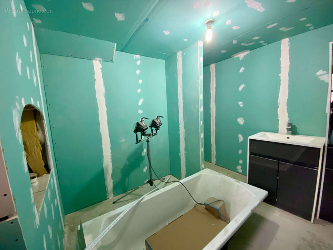 Maison à SEMUR-EN-BRIONNAIS