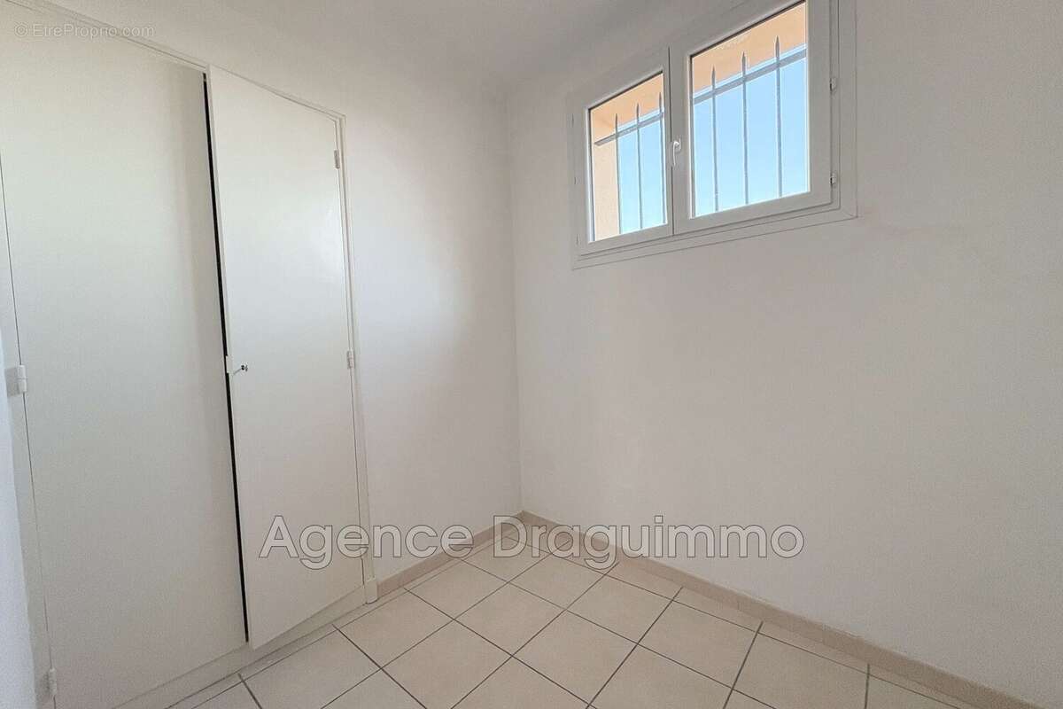 Appartement à DRAGUIGNAN