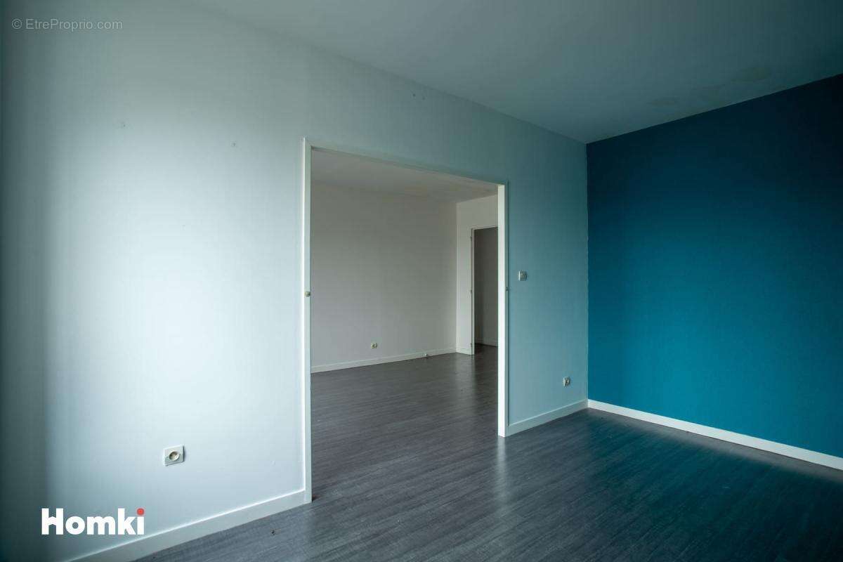 Appartement à LA SEAUVE-SUR-SEMENE