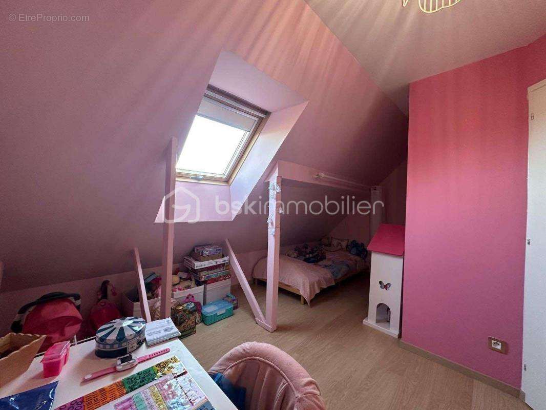 Maison à BRIE-COMTE-ROBERT