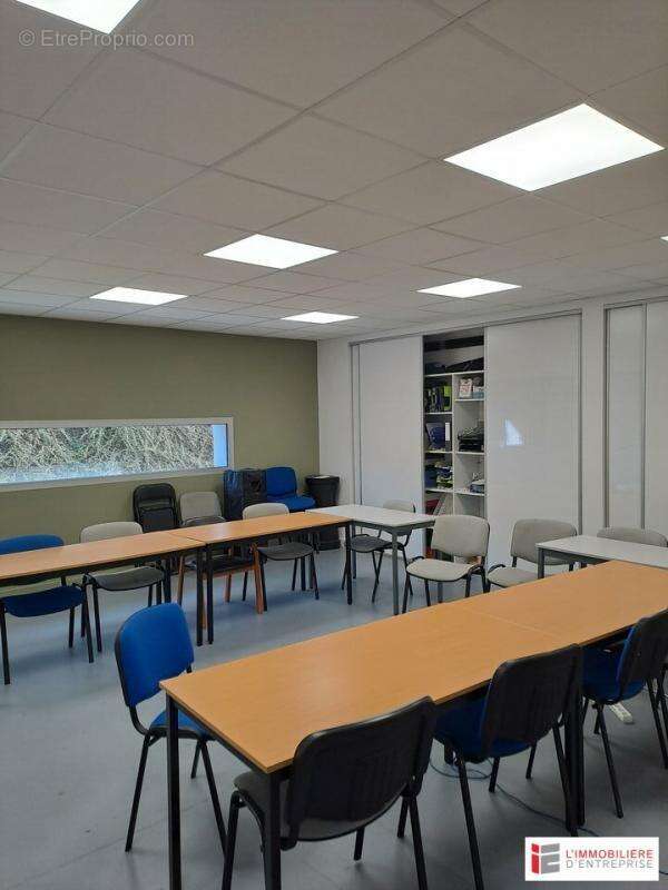 Commerce à CESSON-SEVIGNE