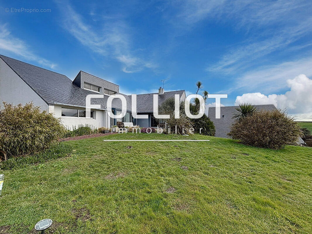 Maison à HAUTEVILLE-SUR-MER