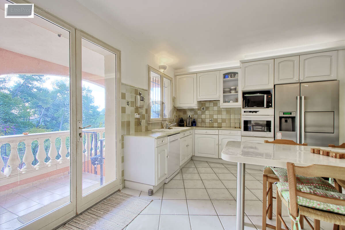 Maison à HYERES