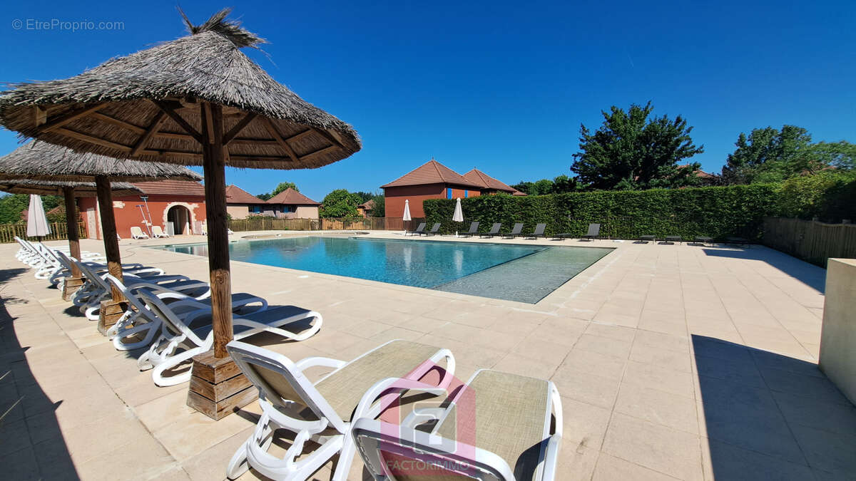 Appartement à PRAYSSAC