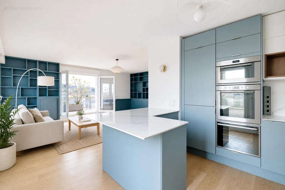 Appartement à LE PERREUX-SUR-MARNE