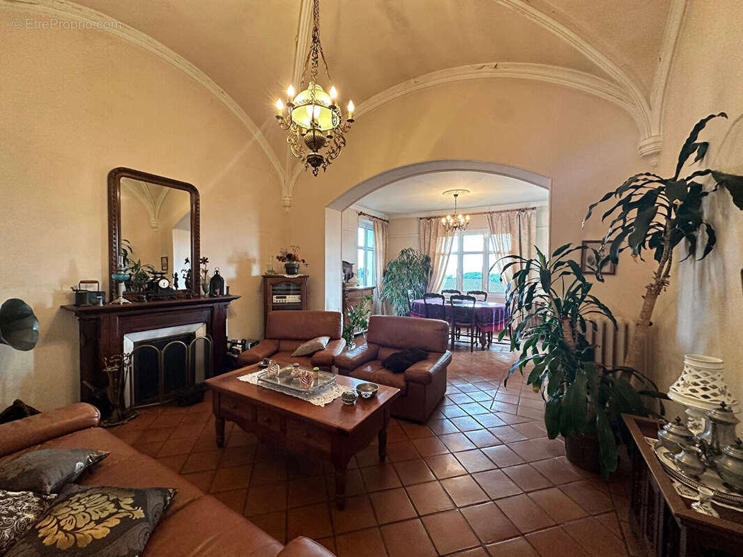 Maison à SAINT-RAPHAEL