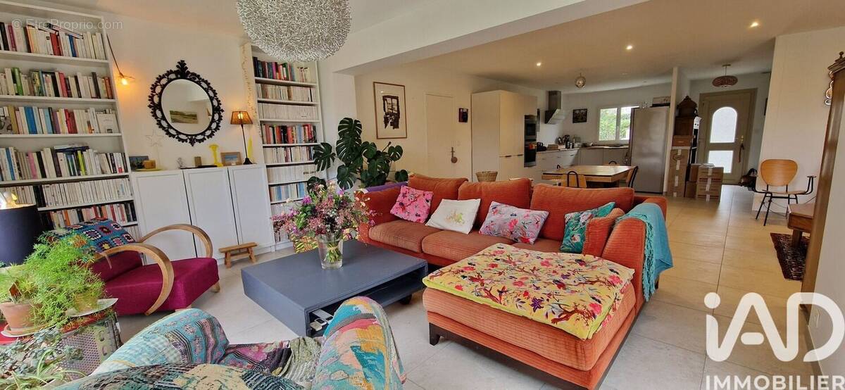 Photo 1 - Maison à BLANQUEFORT