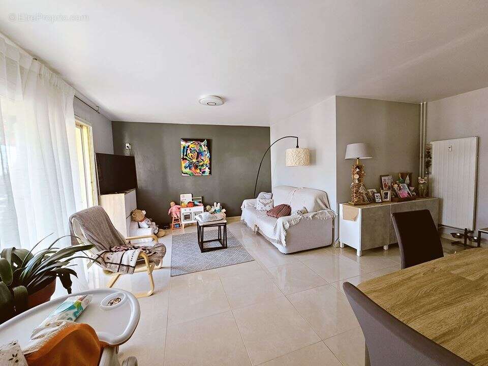 Appartement à LE CANNET