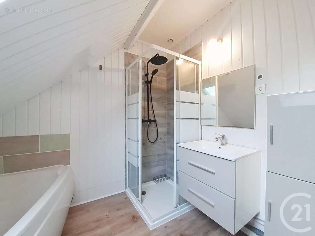 Appartement à MELUN