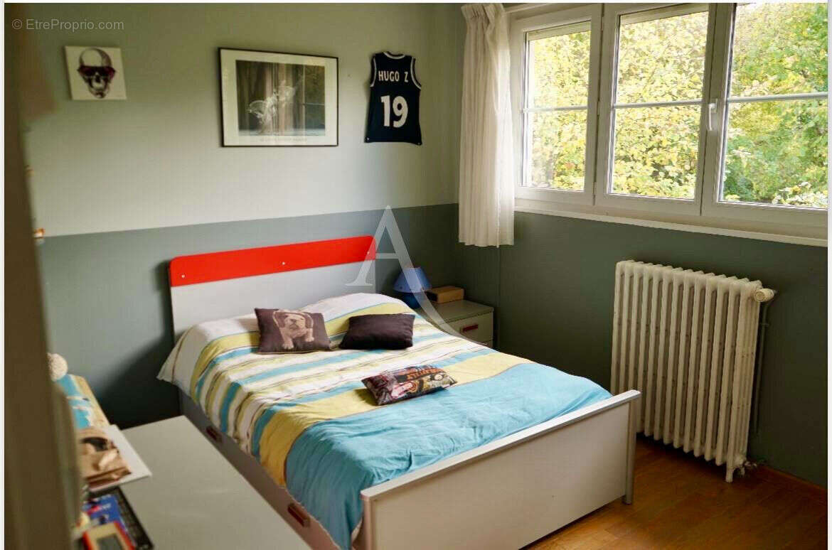 Maison à GIF-SUR-YVETTE