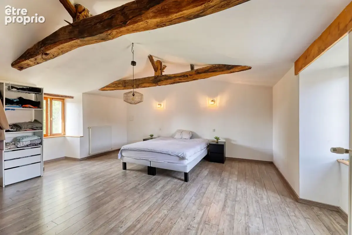 Maison Saint-etienne Du Bois 4 pièce(s) 150 m2 - photo 6