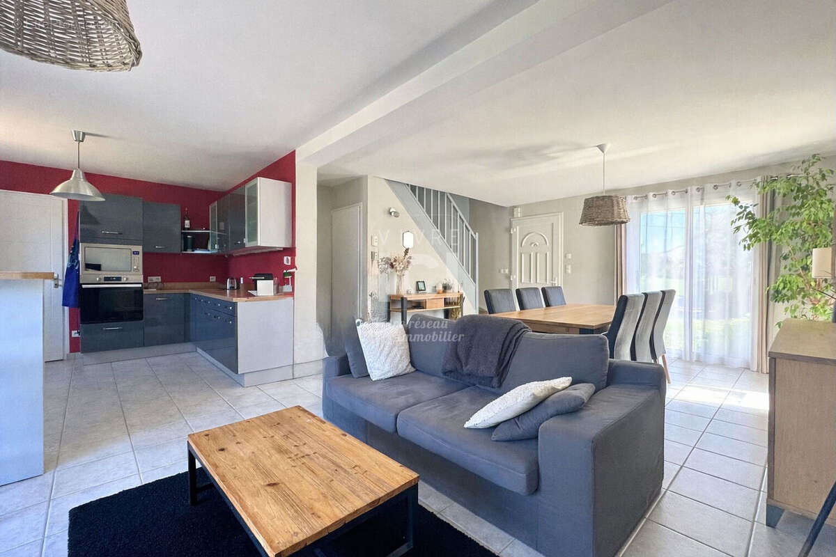 Maison à LES SORINIERES