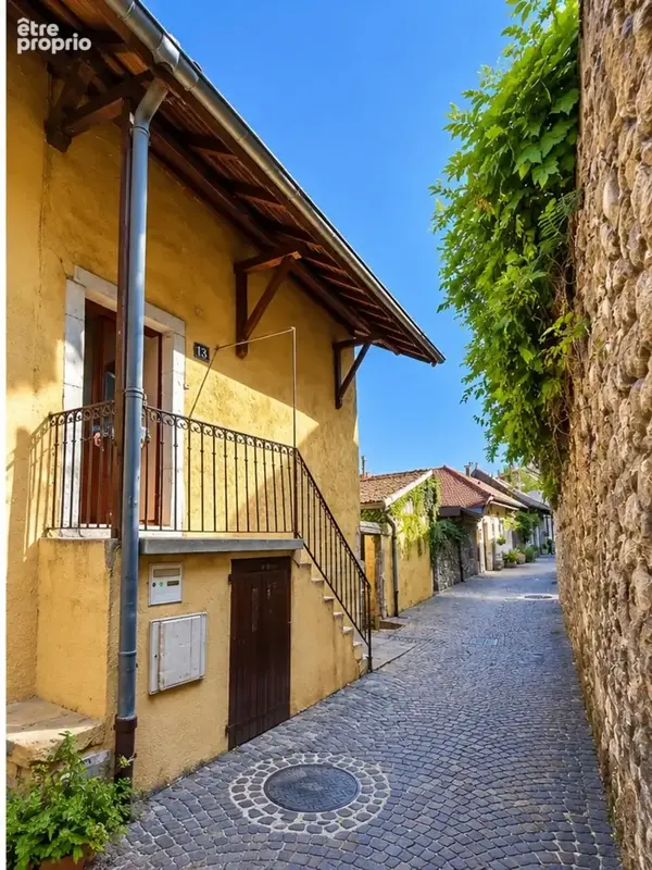 ANNECY (74) - MAISON mitoyenne 90 m2 + combles + dépendances - photo 9