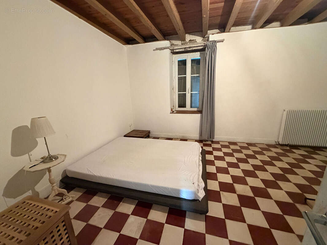 Maison à SALLES