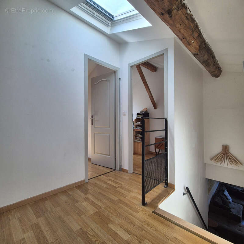 Maison à VILLENAVE-D'ORNON
