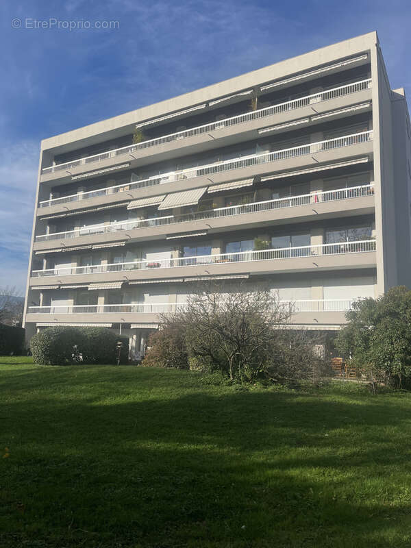 Appartement à GIERES