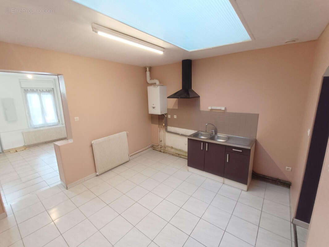 Maison 2 Chambres et jardin quartier St-Maurice - photo 5
