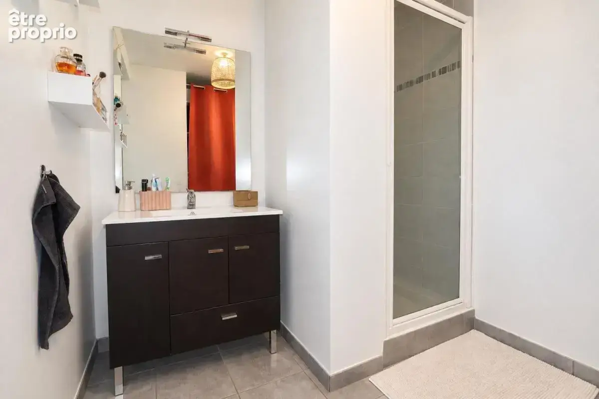 Appartement À Vendre - photo 8