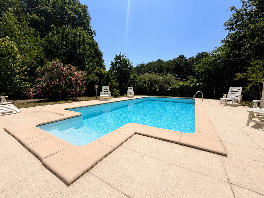 Maison familiale avec piscine - photo 16