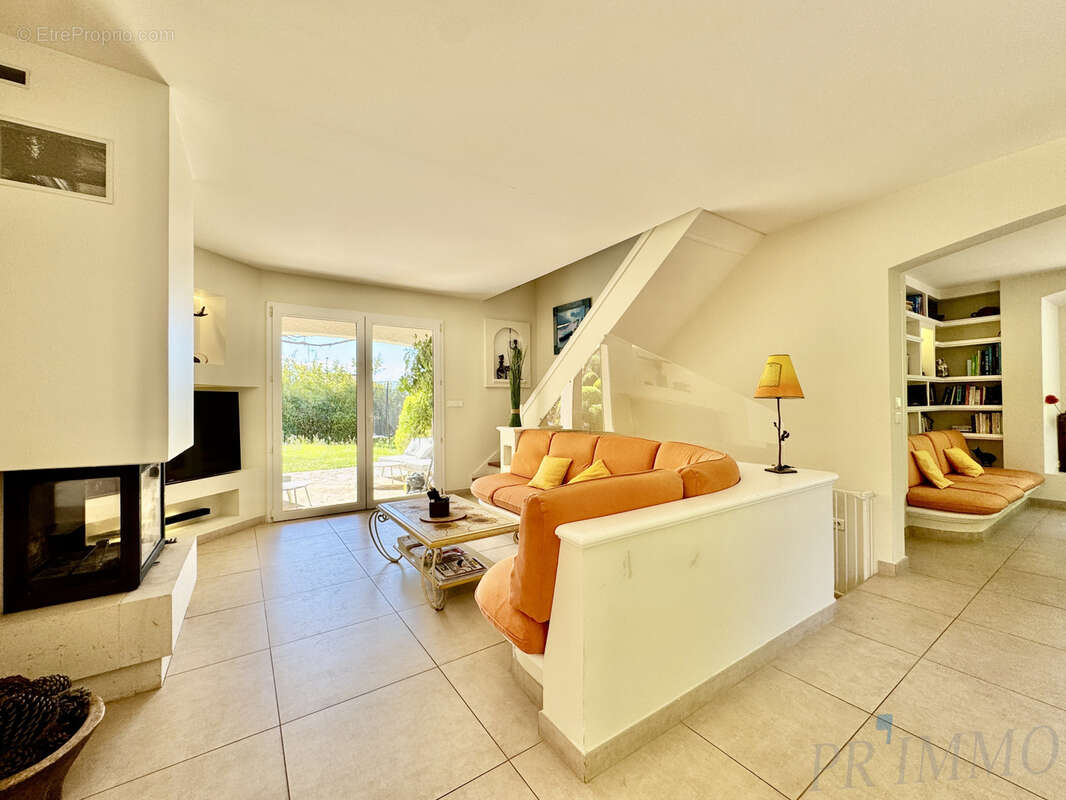 Maison à FREJUS
