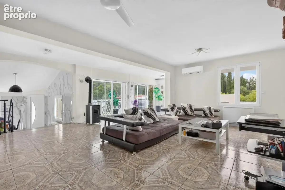 Maison de 10 pièces de 285 m² à Ventabren - photo 4
