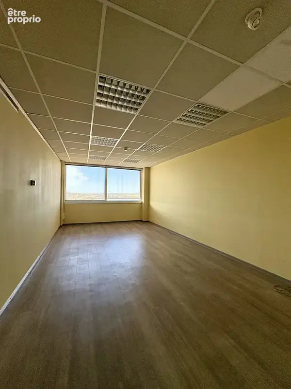 Bureaux à vendre - 849 m2 - Nancy - photo 9
