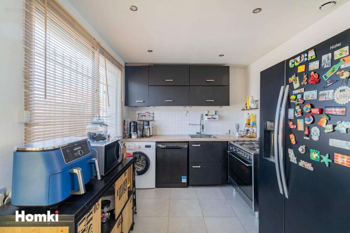 Appartement à MARSEILLE-11E