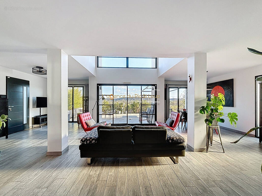 Maison à SAINT-MARTIN-DE-LONDRES