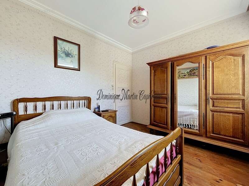 Maison à vendre 4 pièces LHOMME (72)-Maison de plain-pied à réinventer – Petit prix, emplacement idéal au cœur de Lhomme ! - photo 5