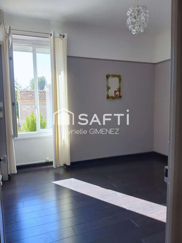 Photo 5 - Maison à SORGUES