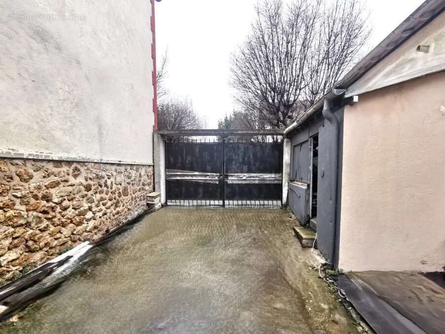 Maison à CHOISY-LE-ROI