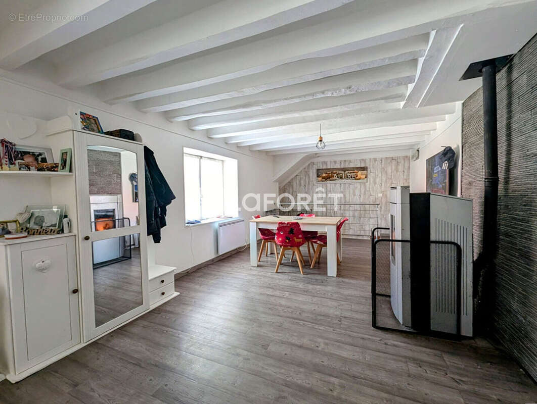 Maison à MALESHERBES