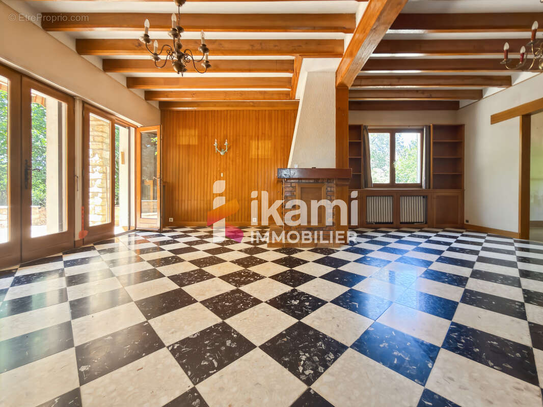 Maison 6 pièces de 135 m2 à Cheroy 89690 - photo 3